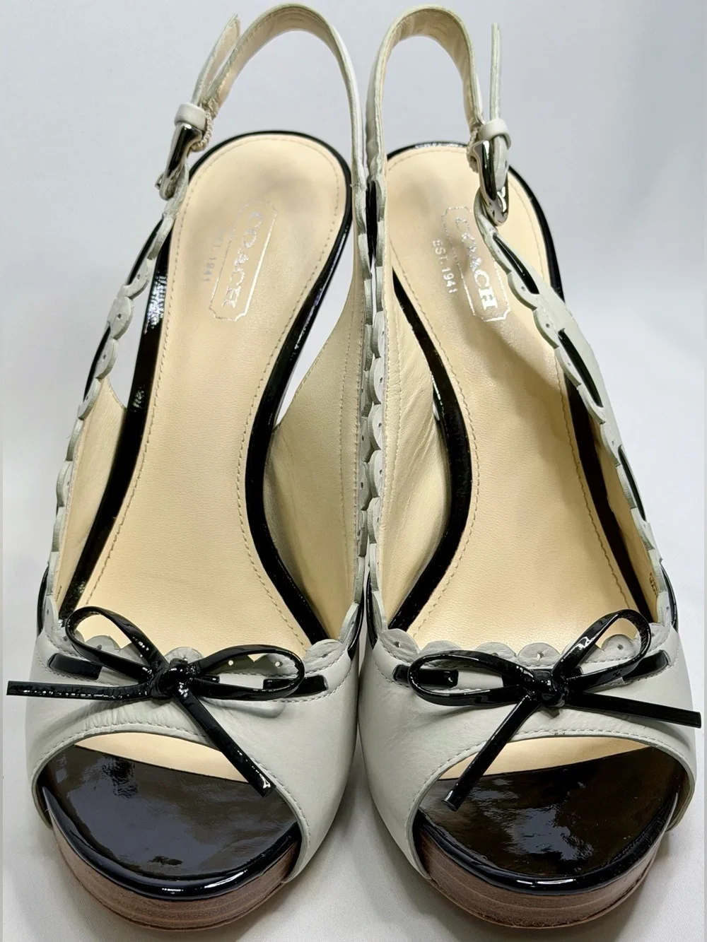 Coach Vintage Antonia Leather Bow Platform Slingback Stiletto Heels Off White 8M